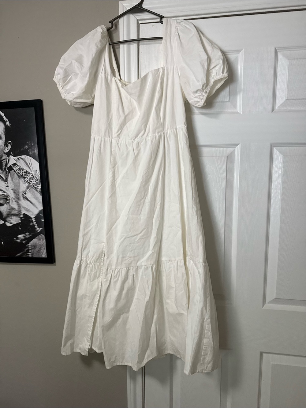 ASTR White Puff-Sleeve Square-Neck Midi Dress - Picture 2 of 7